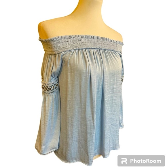 Jennifer Lopez Tops - Baby Blue Gypsy Neckline Silky Top